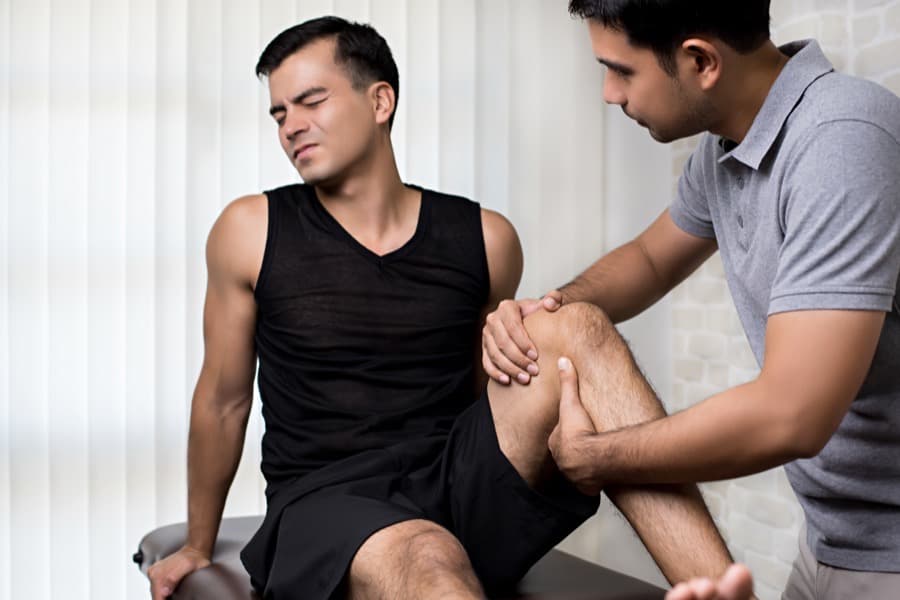 Rehabilitasi Pasca Cedera Olahraga